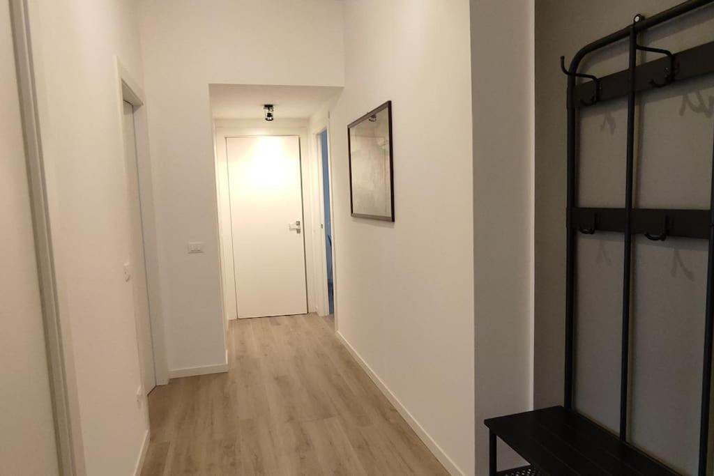 Interno Nove - Appartamento A كورسيكو المظهر الخارجي الصورة