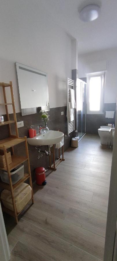 Interno Nove - Appartamento A كورسيكو المظهر الخارجي الصورة